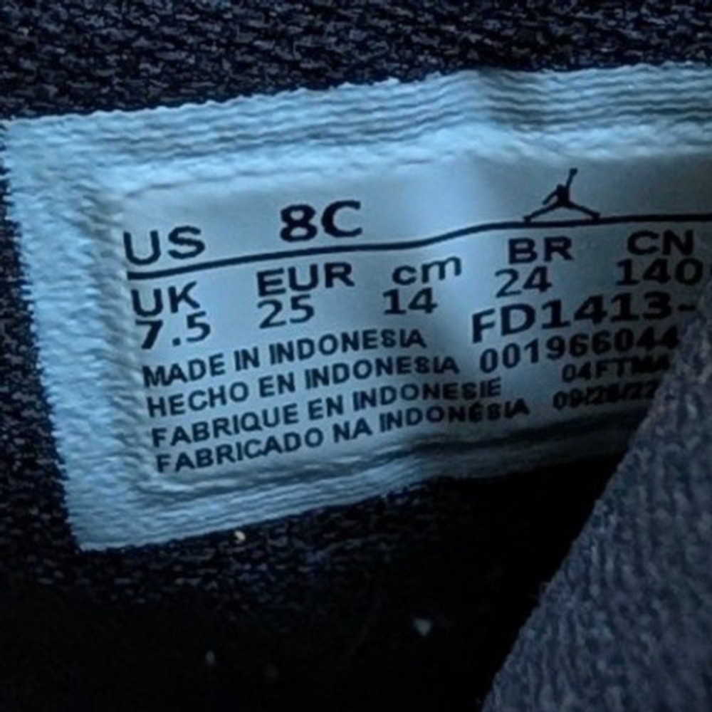 Nike‎ Air Jordan 1 Retro High OG Lucky Green Toddler Sneakers Size 8 Toddler - Picture 10 of 10
